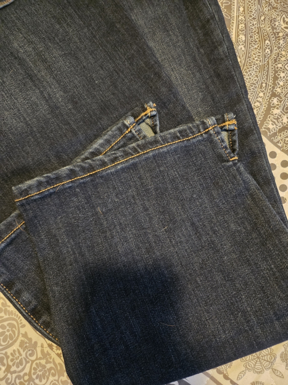 St. John's Bay Dark Blue Capri Jeans Size 10 NWT - Picture 6 of 6